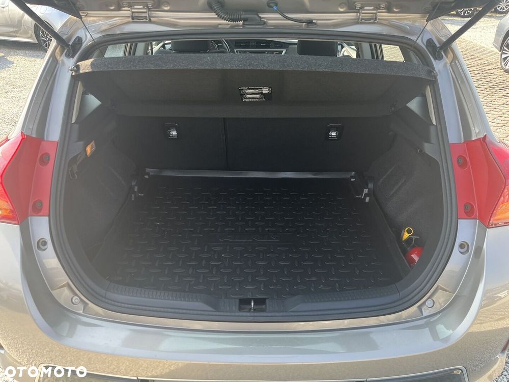 Toyota Auris 1.33 VVT-i Active - 13