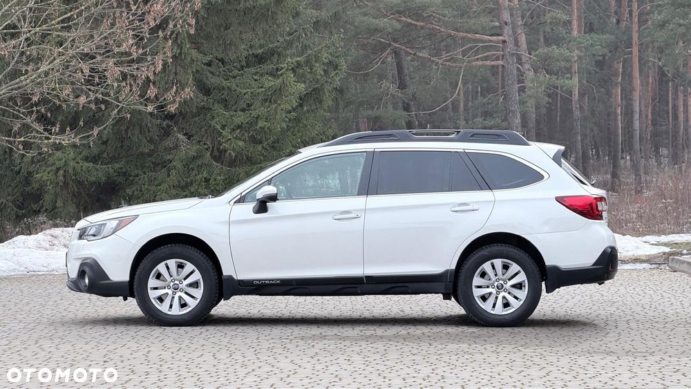 Subaru Outback - 3