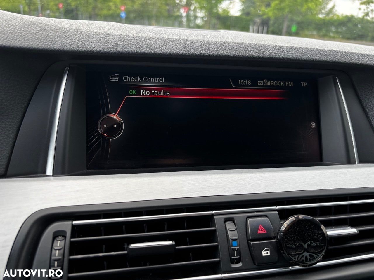BMW Seria 5 525d xDrive AT - 19