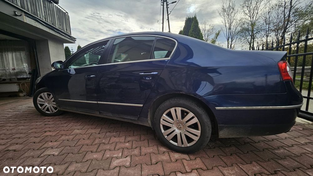 Volkswagen Passat 2006 photo 3