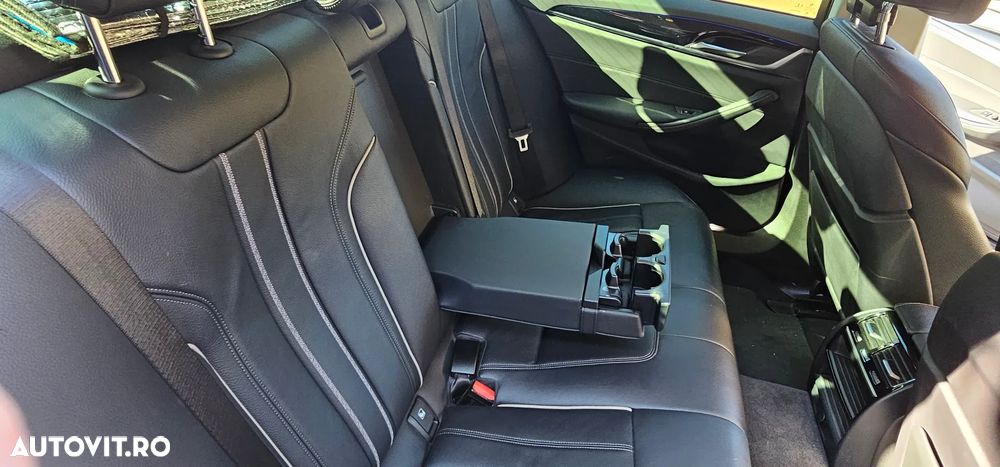 BMW Seria 5 520d Aut. - 3