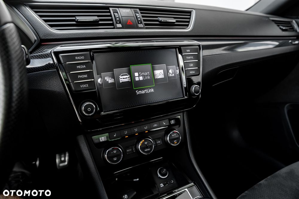 Skoda Superb 2.0 TSI 4x4 DSG Sportline - 36