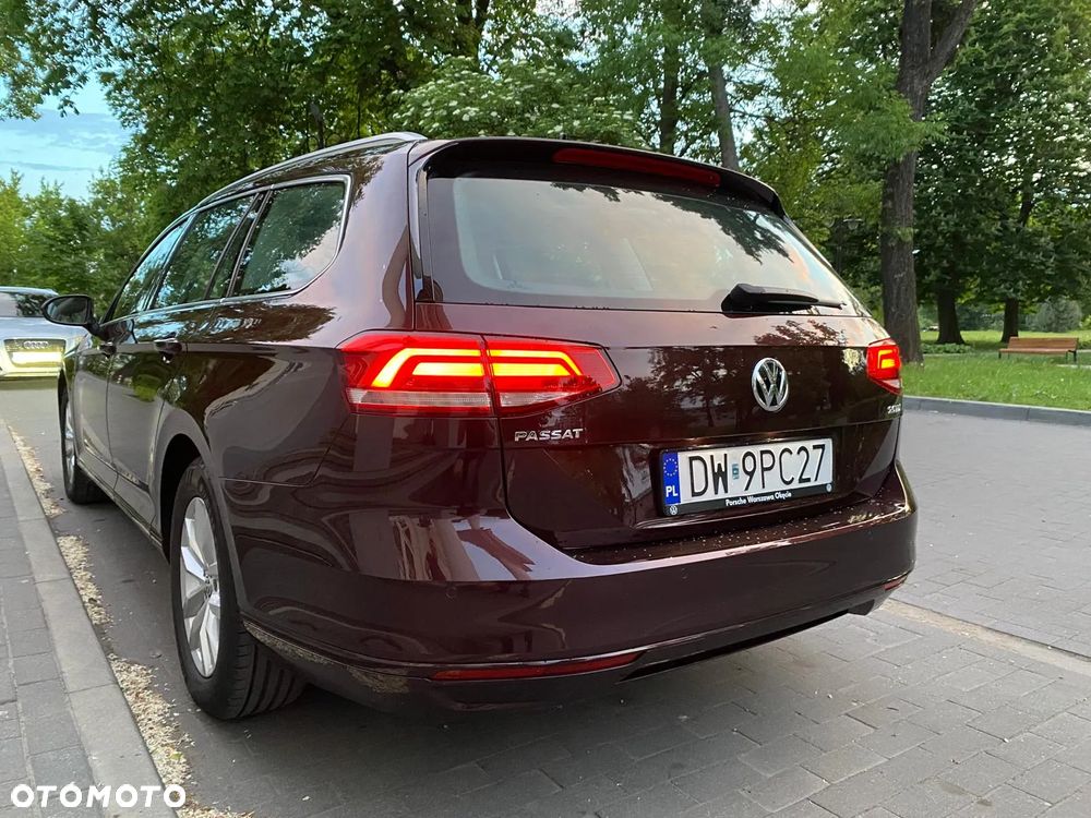 Volkswagen Passat 2.0 TDI BMT Comfortline - 10