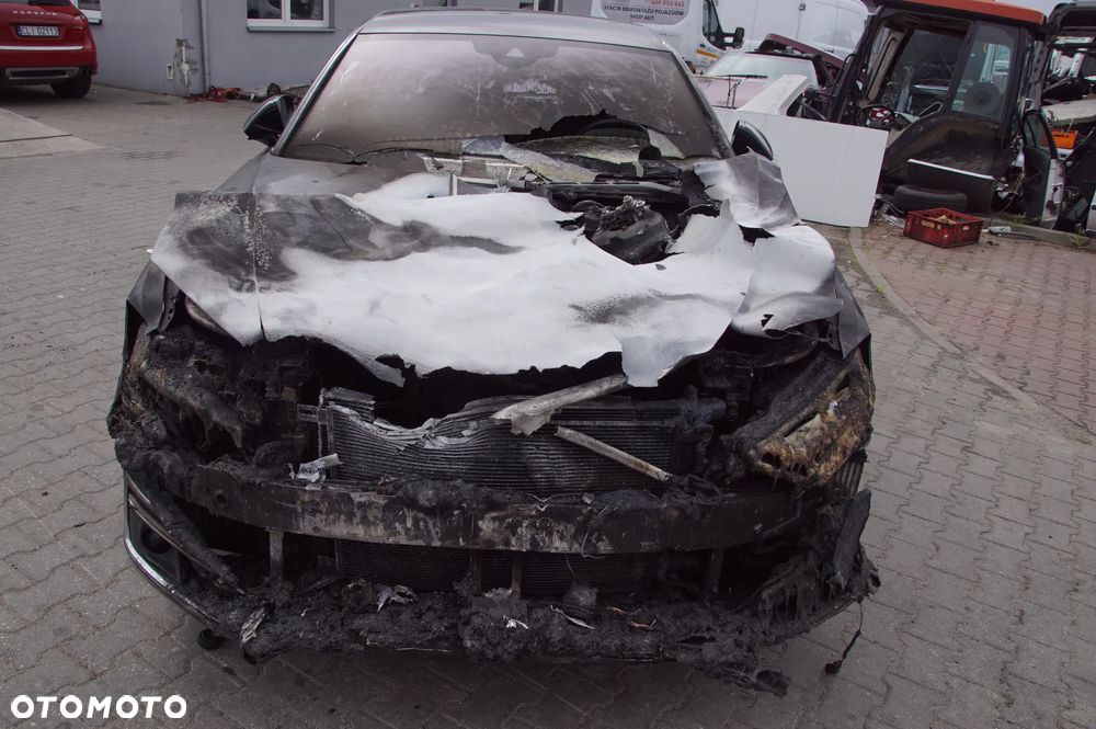 AUDI A8 D5 4H LONG 3.0 TFSI CZSE CZS SKRZYNIA SRJ LY9B AUTO NA CZĘŚCI 692324777 - 11