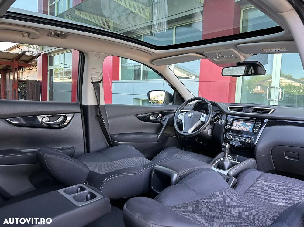 Nissan Qashqai 1.5 DCI TEKNA - 11