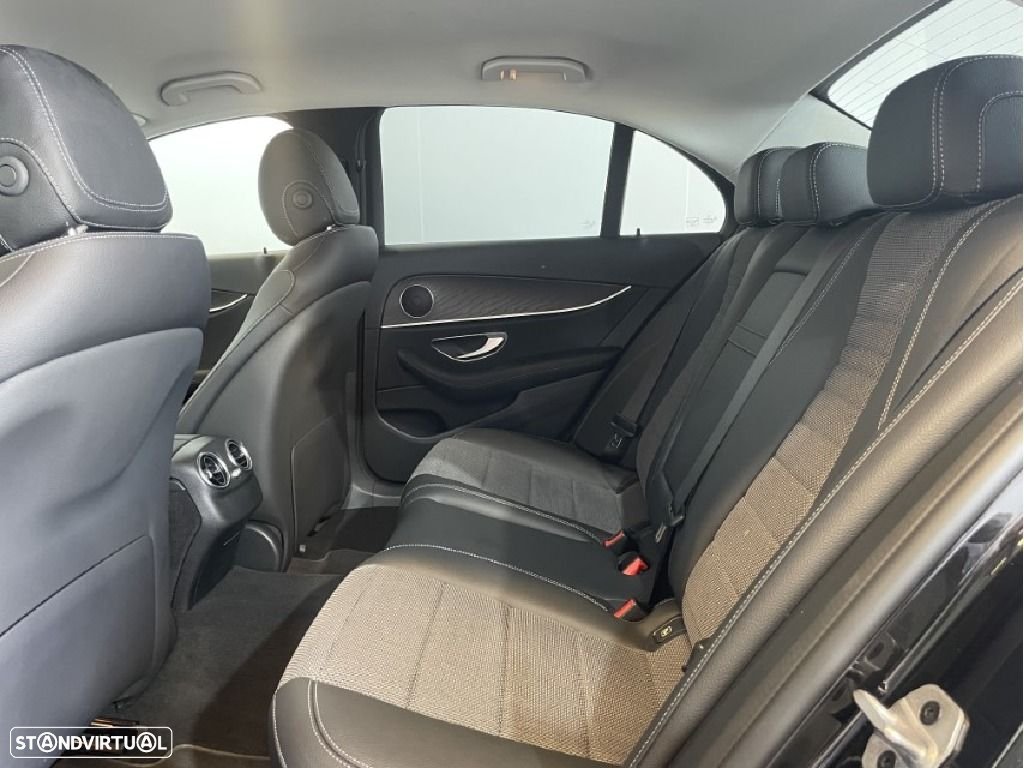 Mercedes-Benz E 220 d Avantgarde - 22
