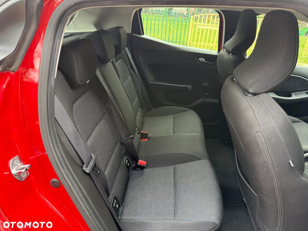 Renault Clio BLUE dCi 100 INTENS - 11