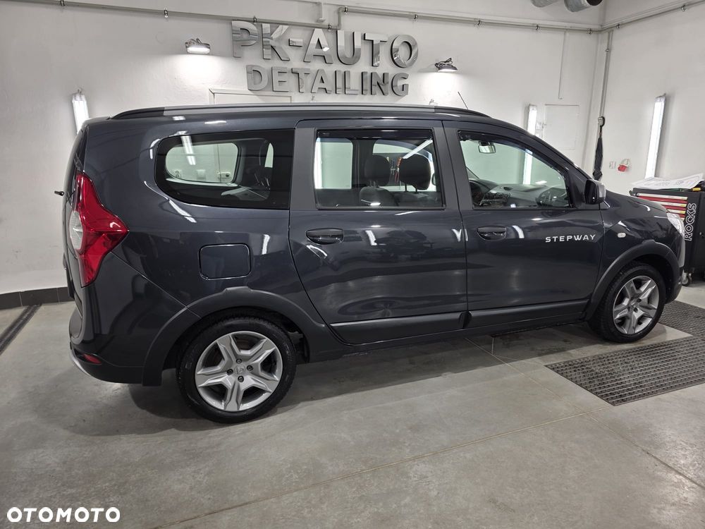 Dacia Lodgy 1.3 TCe Stepway S&S - 13