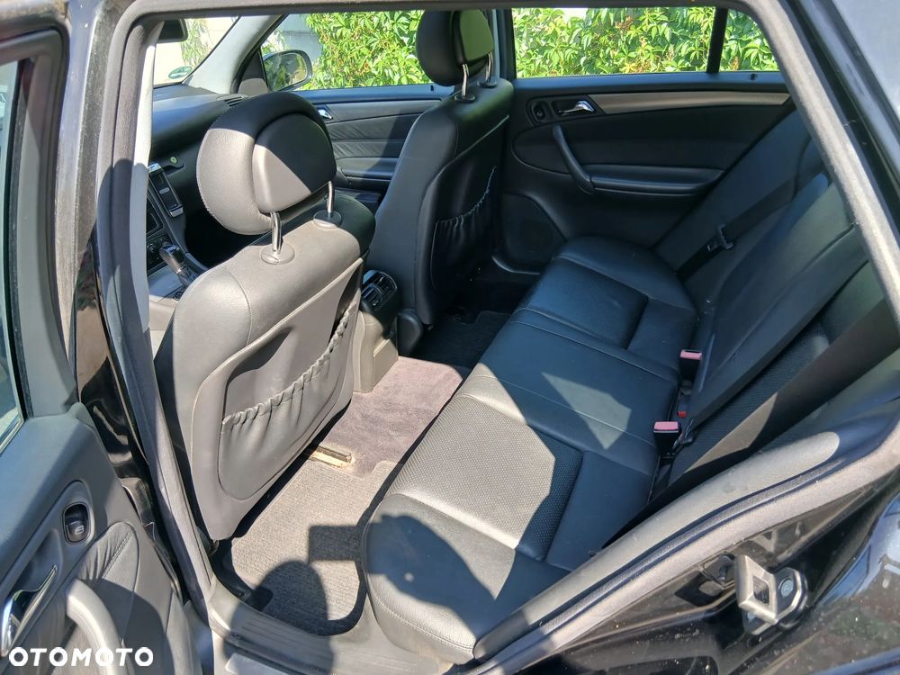 Mercedes-Benz Klasa C 180 Kompressor Automatik Avantgarde - 7