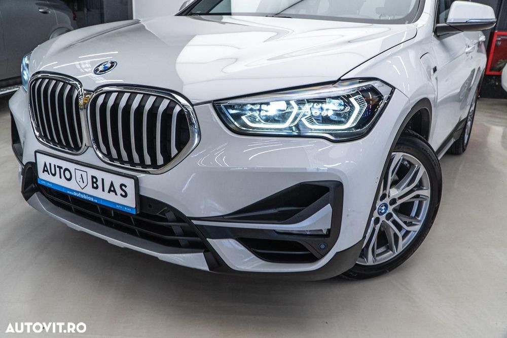 BMW X1 xDrive25e Sport Line - 11