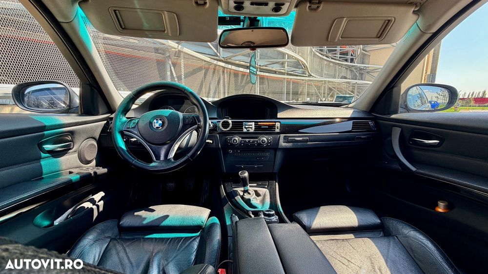 BMW Seria 3 320d DPF - 13