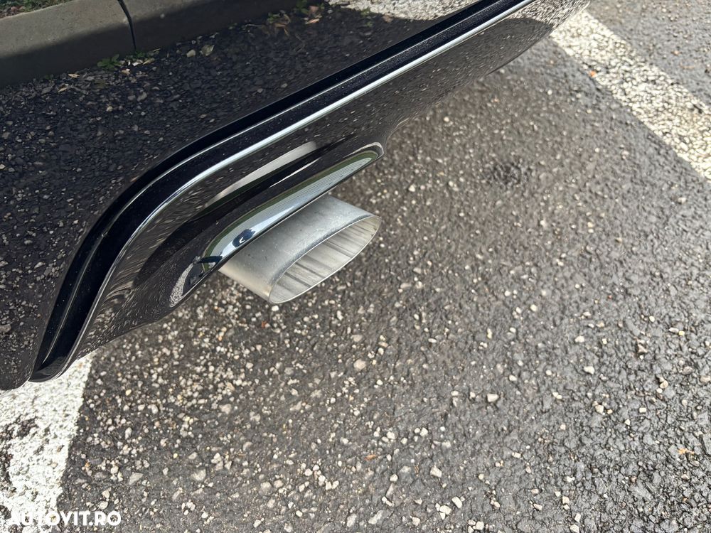 BMW Seria 5 520d Aut. - 23