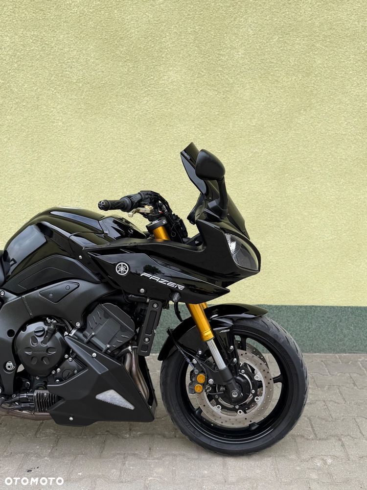 Yamaha FZ8 - 6
