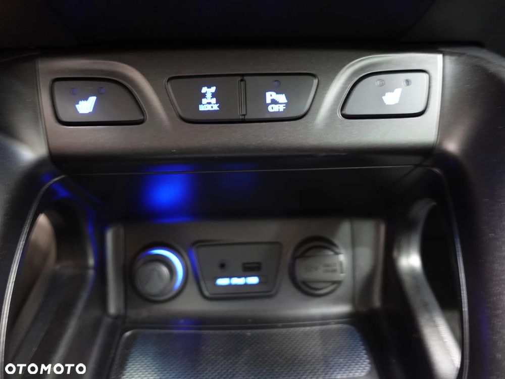 Hyundai ix35 2.0 CRDi 4WD Automatik Premium - 35