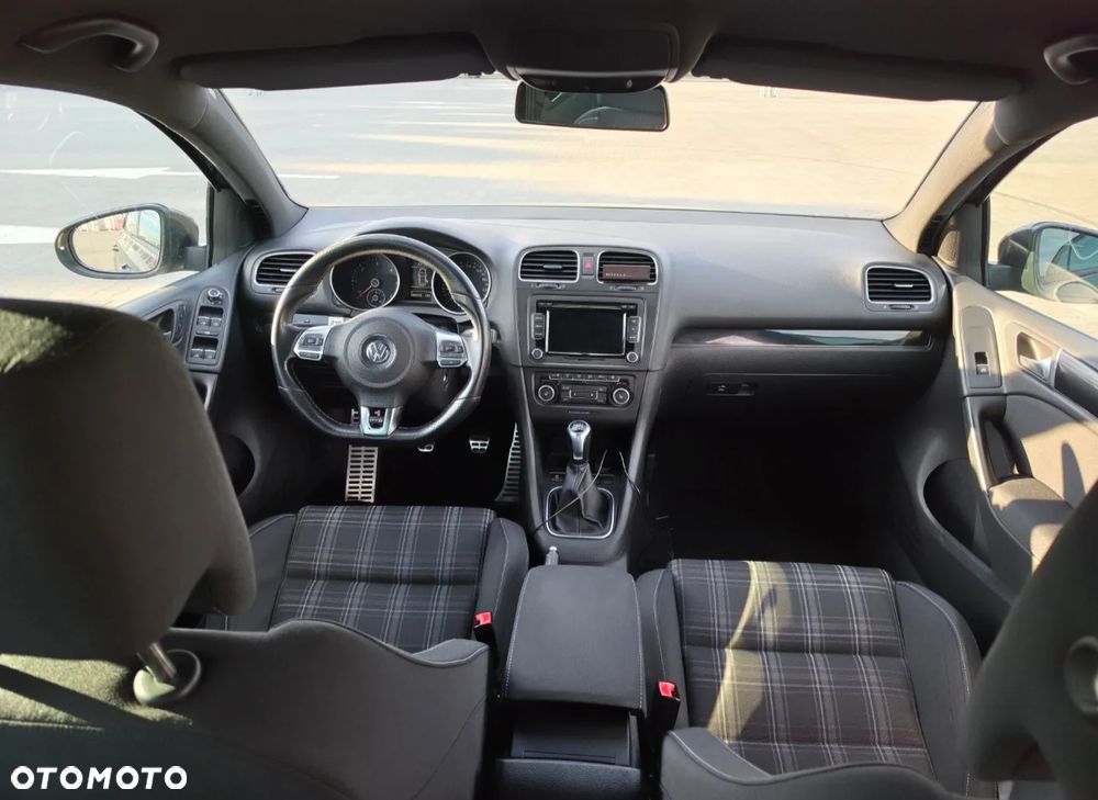 Volkswagen Golf 2.0 TDI GTD - 7