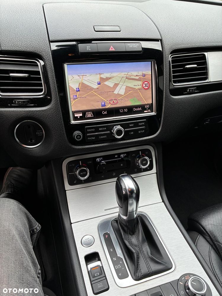 Volkswagen Touareg - 10