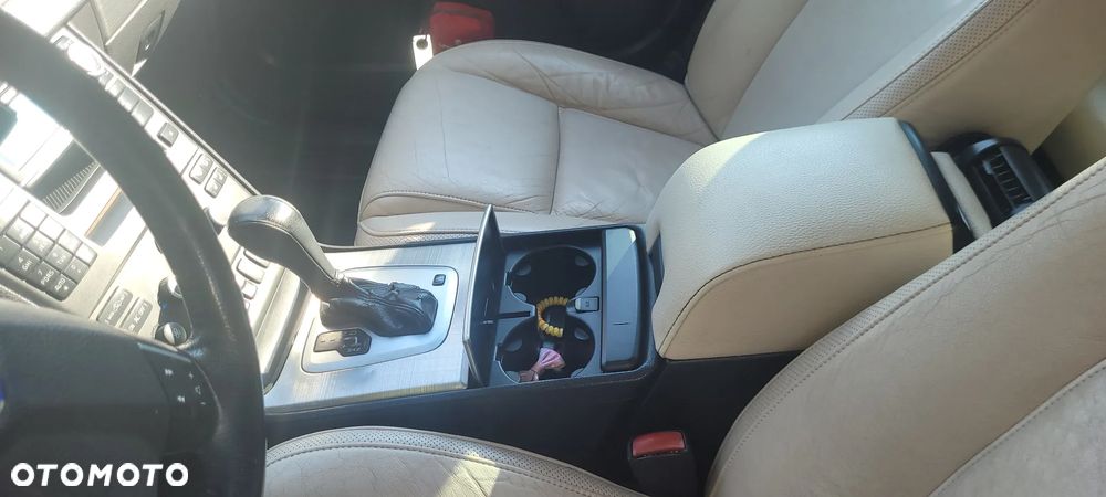 Volvo XC 90 - 19