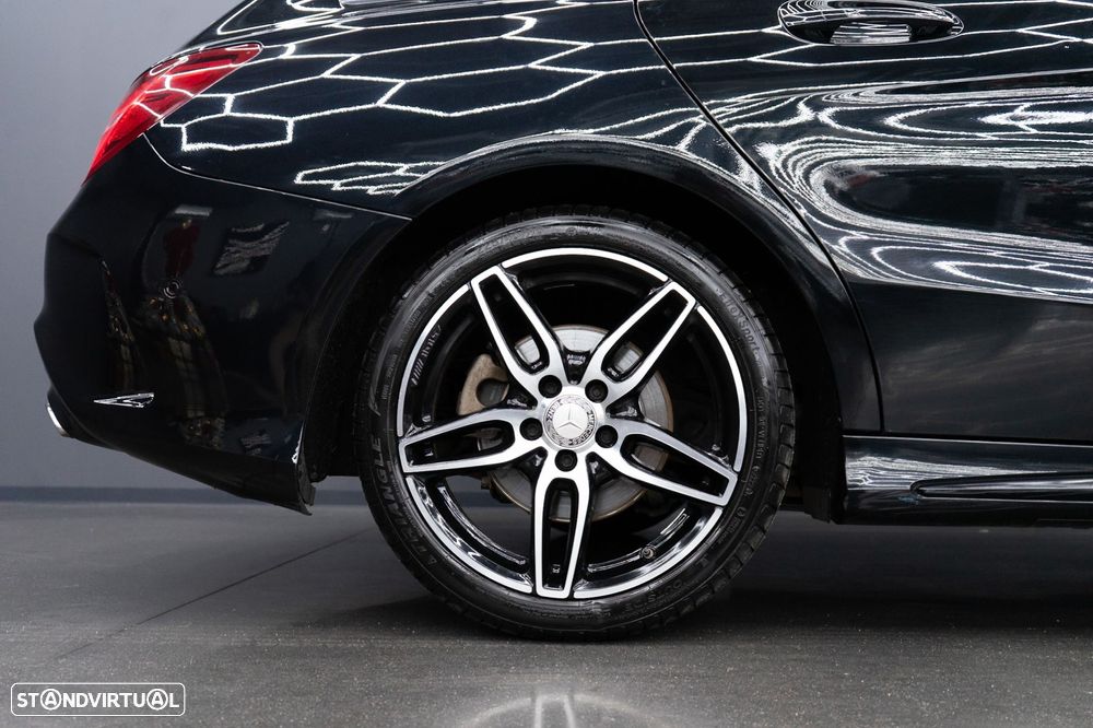 Mercedes-Benz CLA 220 d Shooting Brake AMG Line Aut. - 14