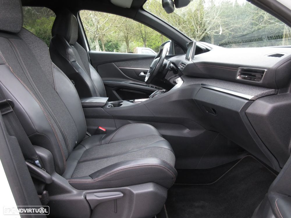 Peugeot 3008 1.6 BlueHDi GT Line EAT6 - 30