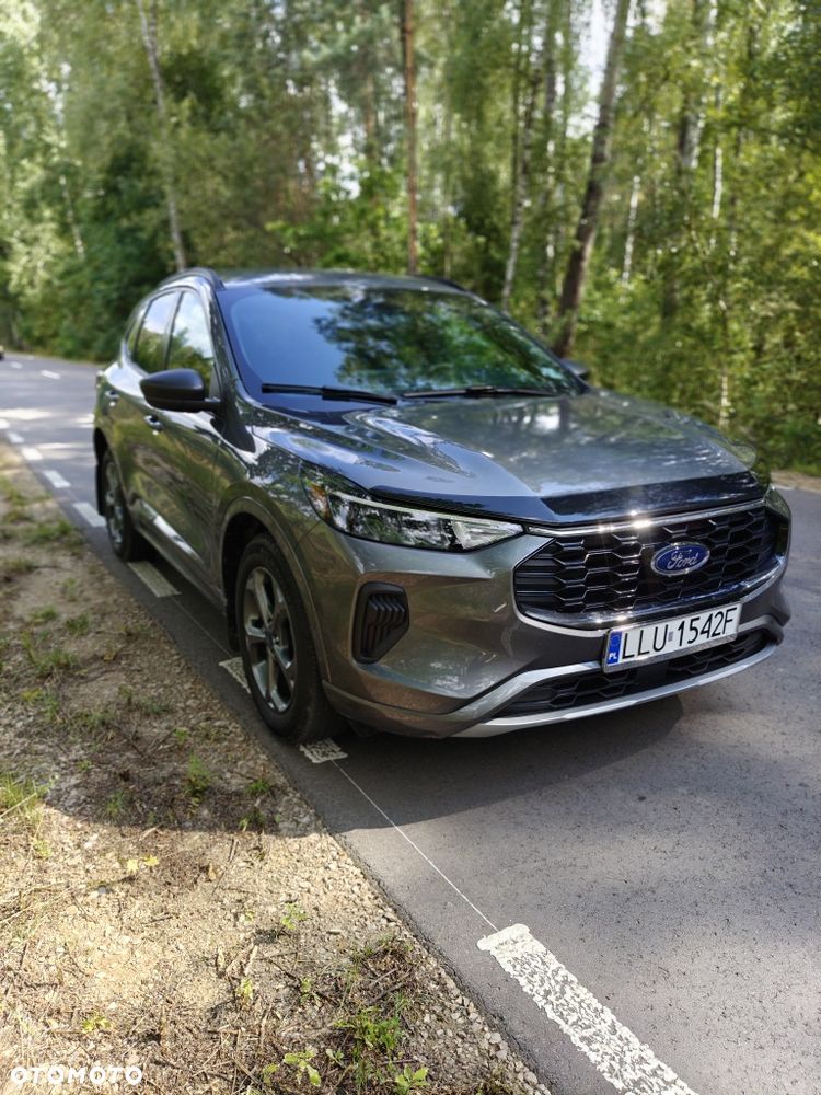 Ford Kuga - 2