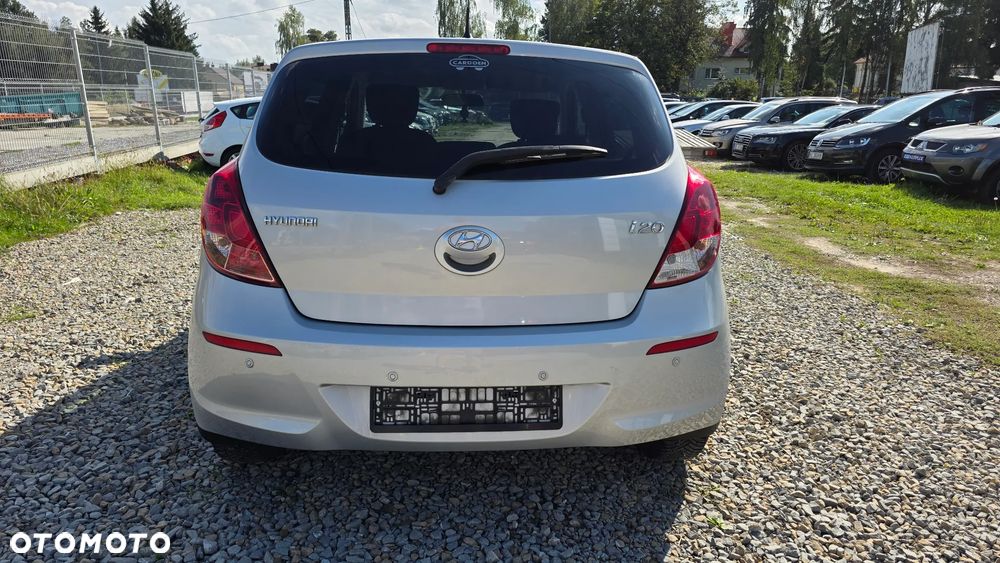 Hyundai i20 1.2 Fifa World Cup Edition - 5