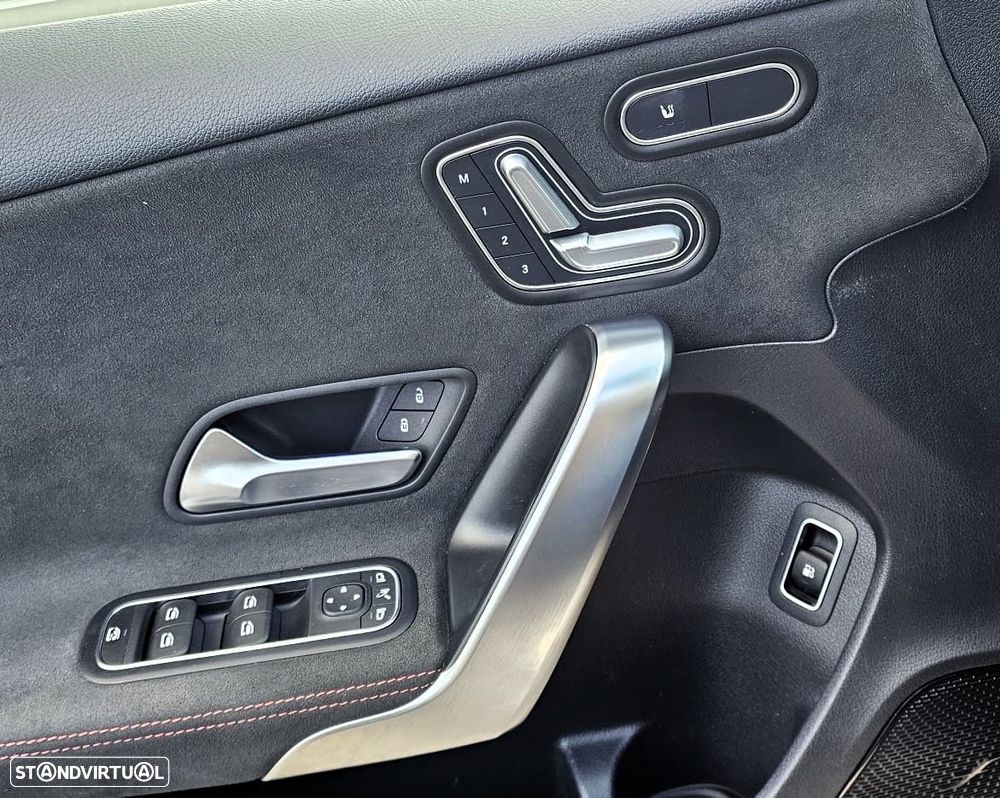 Mercedes-Benz A 250 e 8G-DCT AMG Line - 18