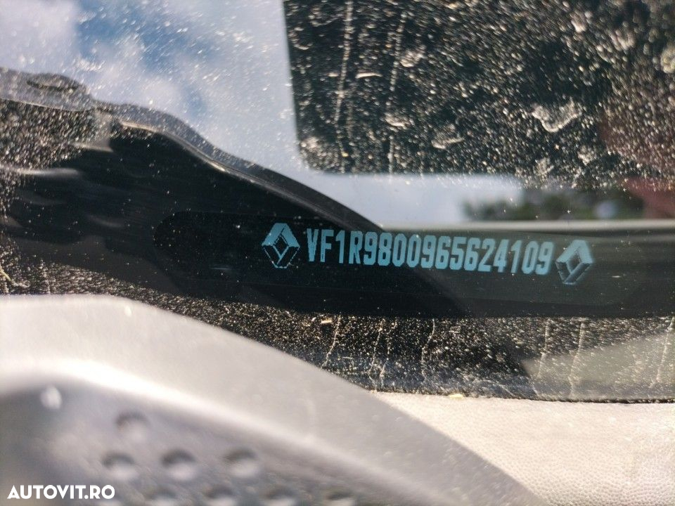 Renault Clio - 19