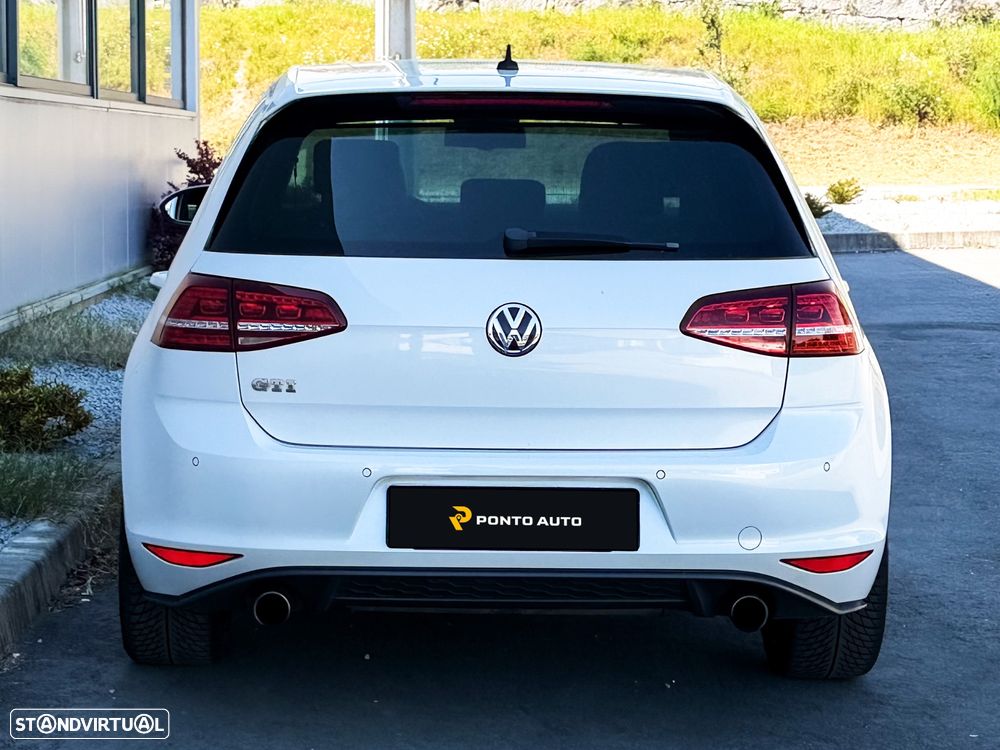 VW Golf 2.0 TSi GTi DSG Performance - 4