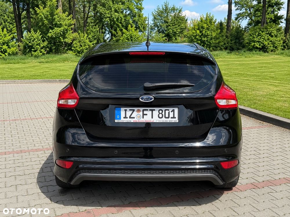 Ford Focus 1.0 EcoBoost Start-Stopp-System ST-LINE DESIGN - 6