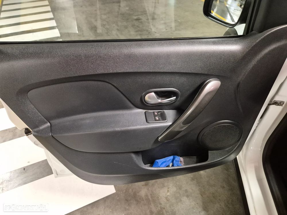 Dacia Sandero 0.9 TCe Stepway Bi-Fuel - 31