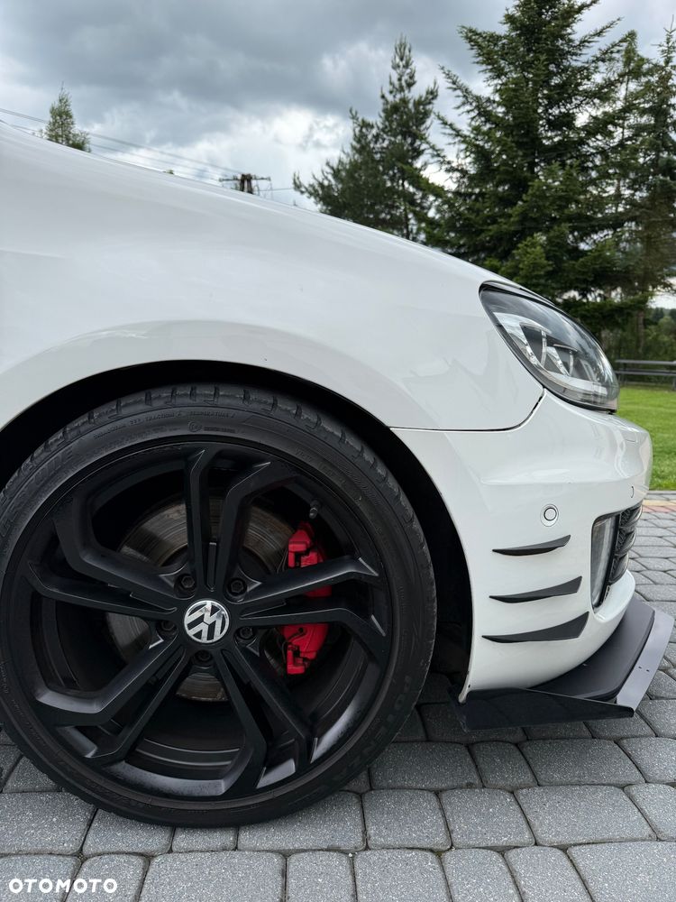 Volkswagen Golf - 4