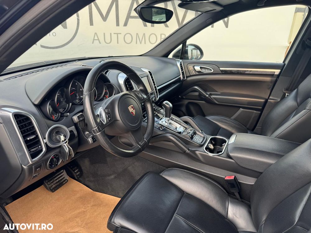 Porsche Cayenne 3.0TD TipTronic - 9