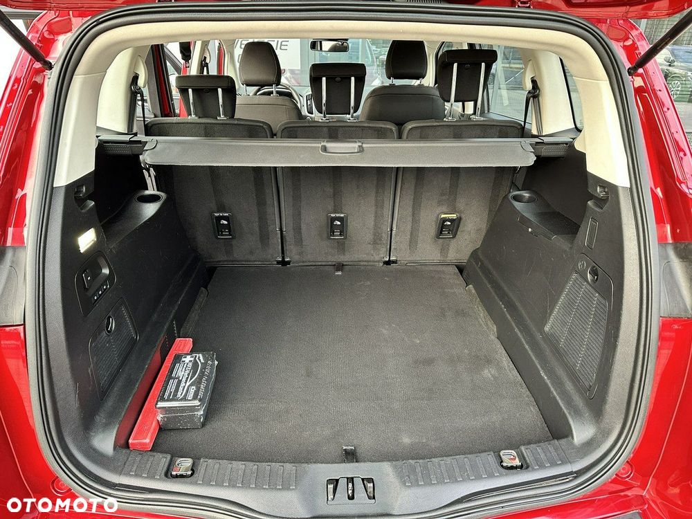 Ford S-Max 2.0 TDCi 4WD Titanium PowerShift - 37