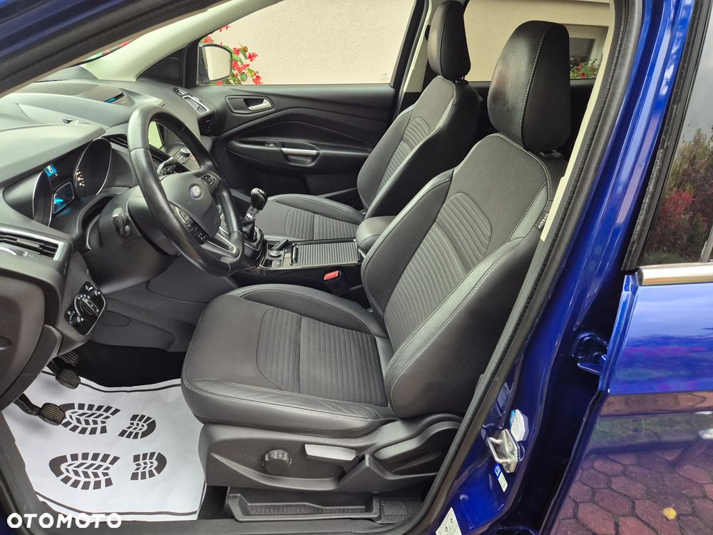 Ford Kuga 2.0 TDCi 2x4 Titanium - 7