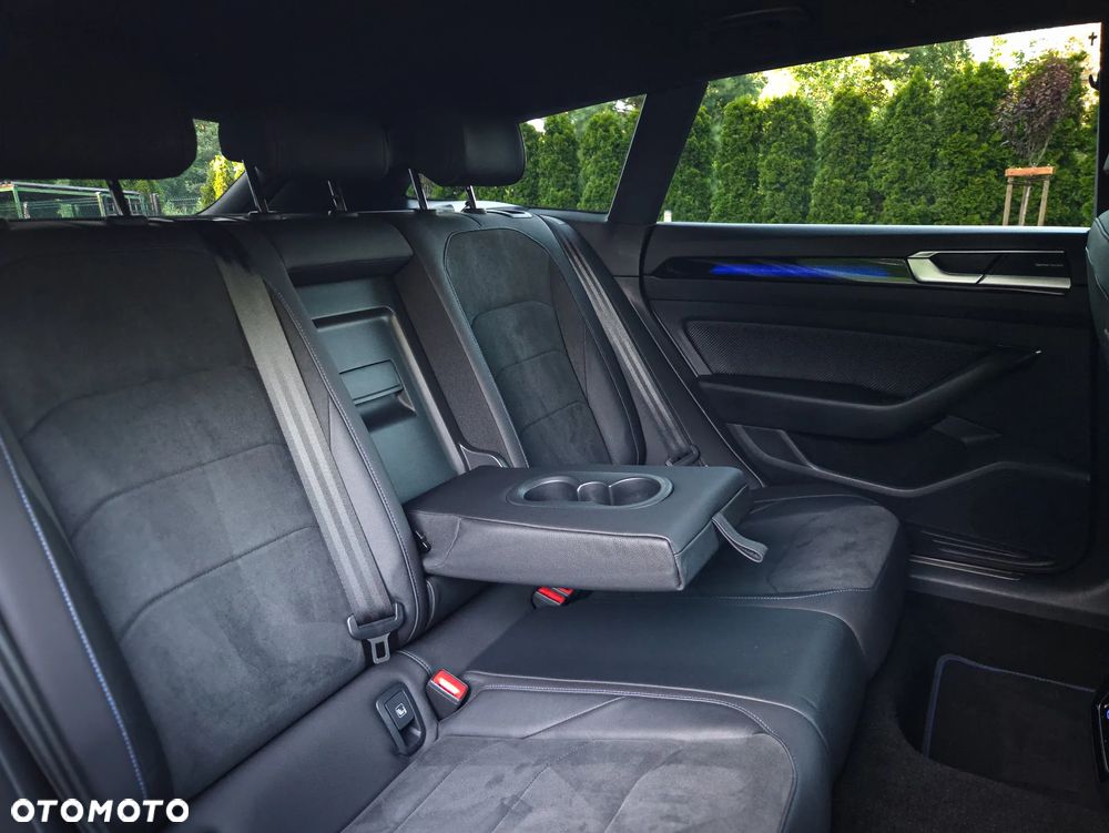 Volkswagen Arteon 2.0 TSI 4Motion R DSG - 29