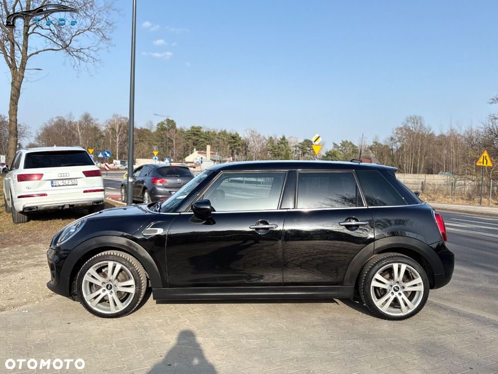 MINI Cooper Seven Chili - 13