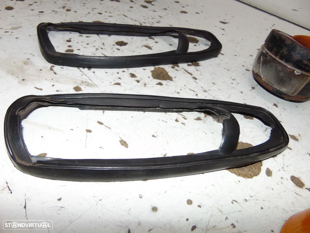 Mercedes Ponton 180 borrachas/Farolins - 2