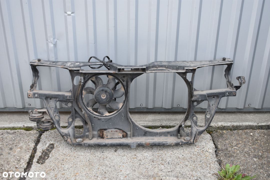 PAS PRZEDNI VOLKSWAGEN PASSAT B5 2.8 V6 - 1