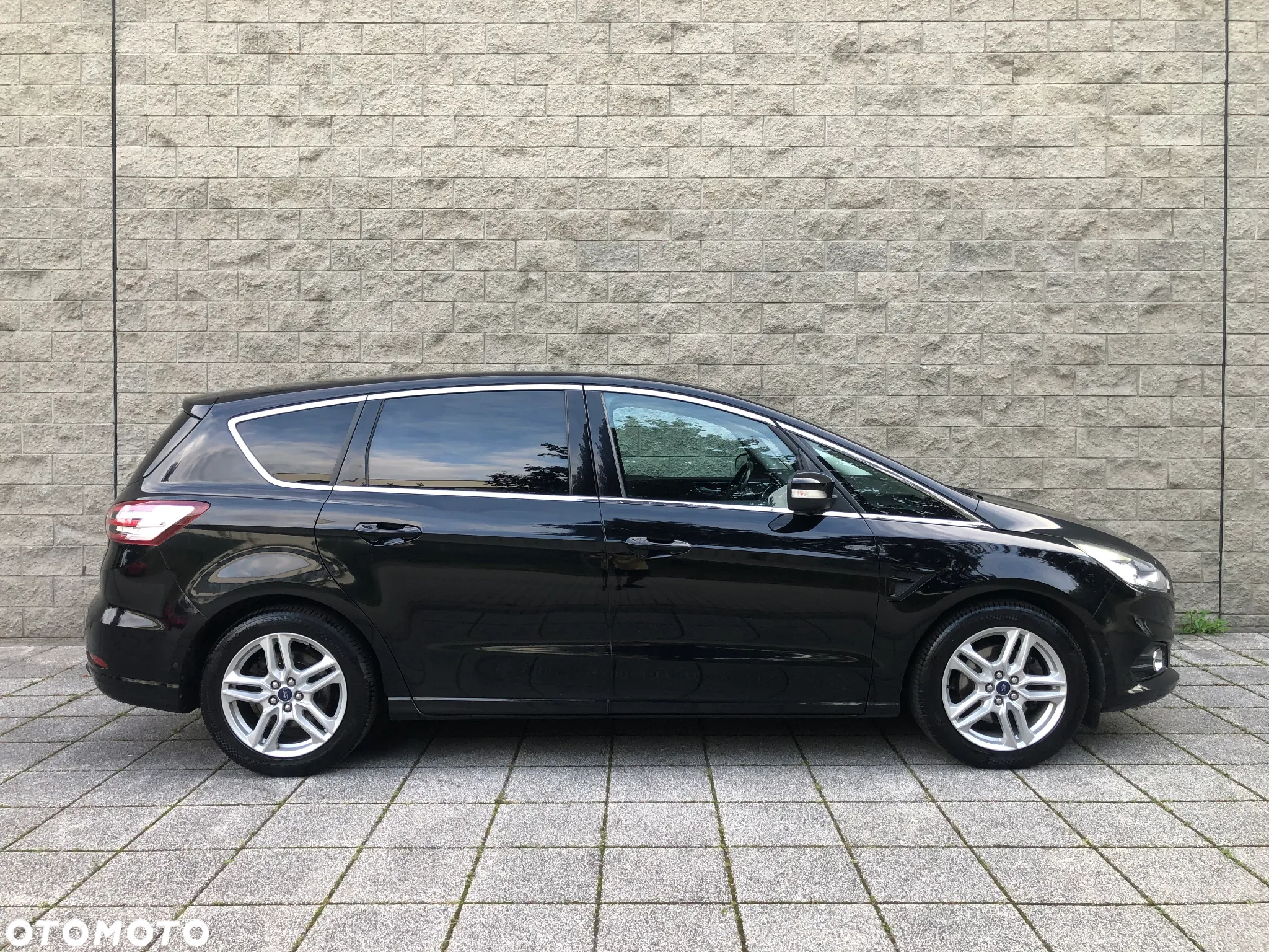 Ford S-Max 2.0 TDCi Titanium - 25