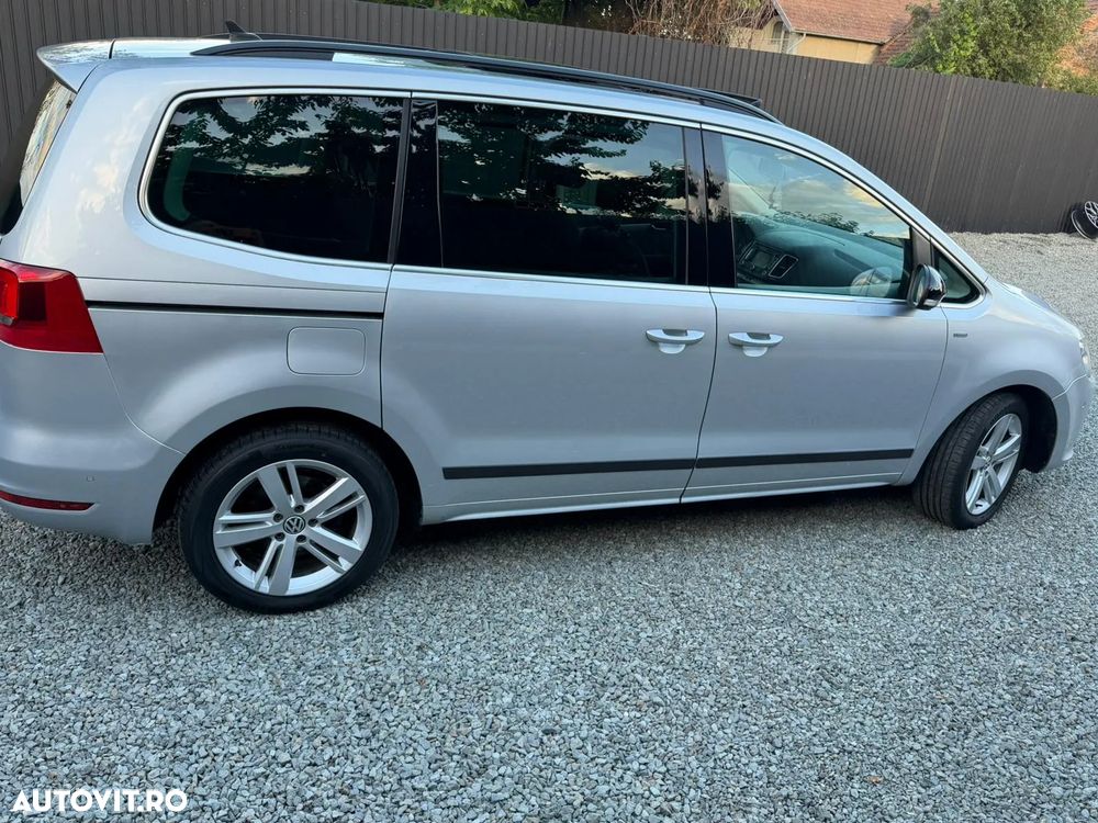 Volkswagen Sharan 2.0 TDI 4MOTION BlueMotion Technology Highline - 12