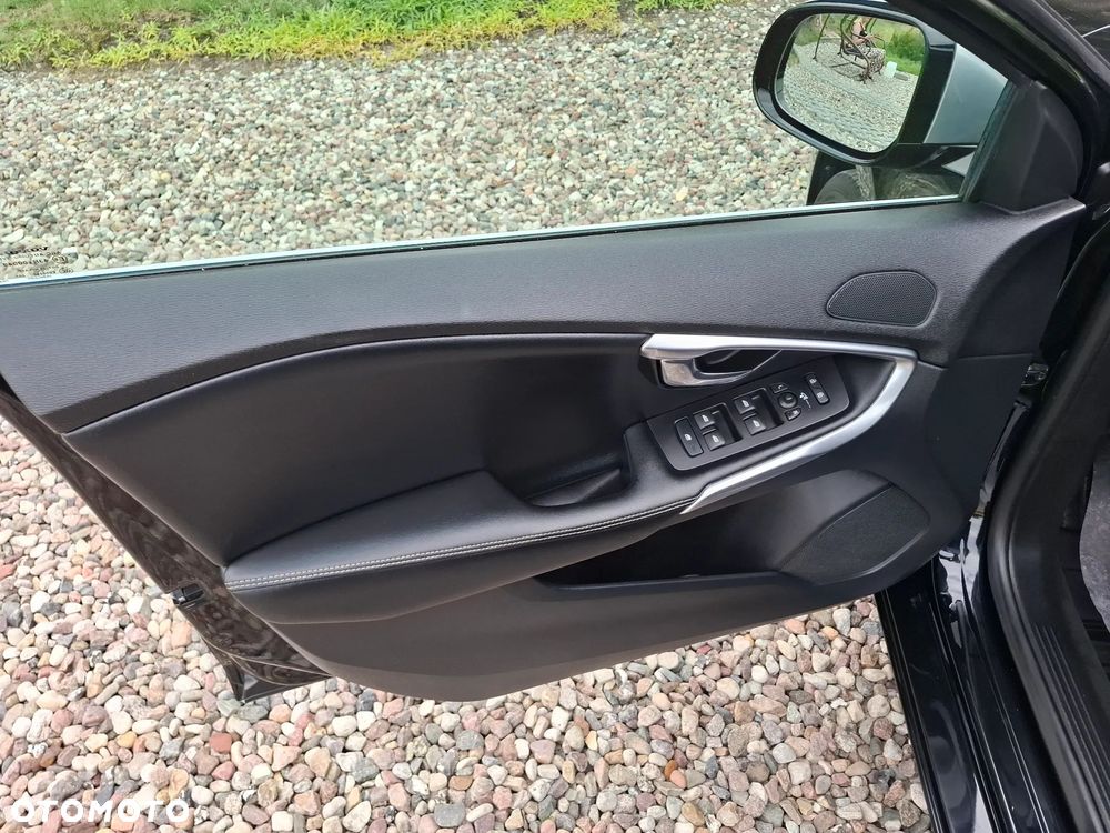 Volvo V40 D4 RDesign - 19