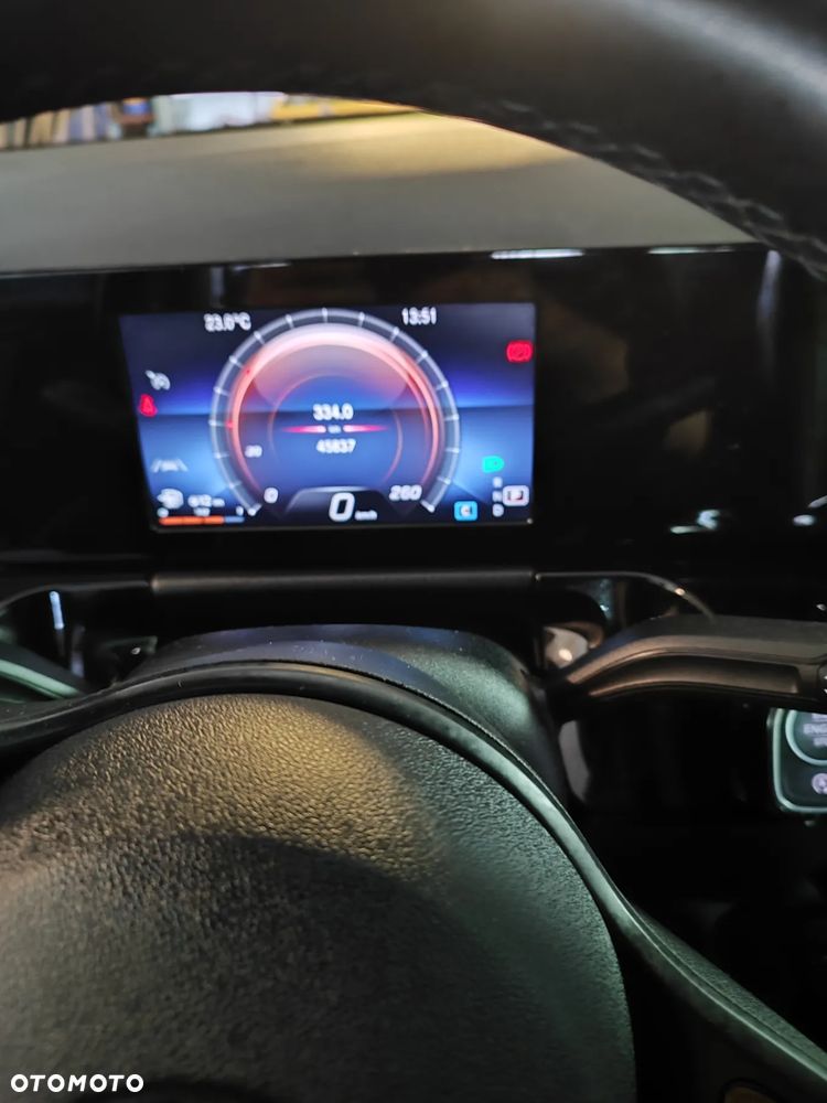 Mercedes-Benz Klasa B 180 d Style 7G-DCT - 16