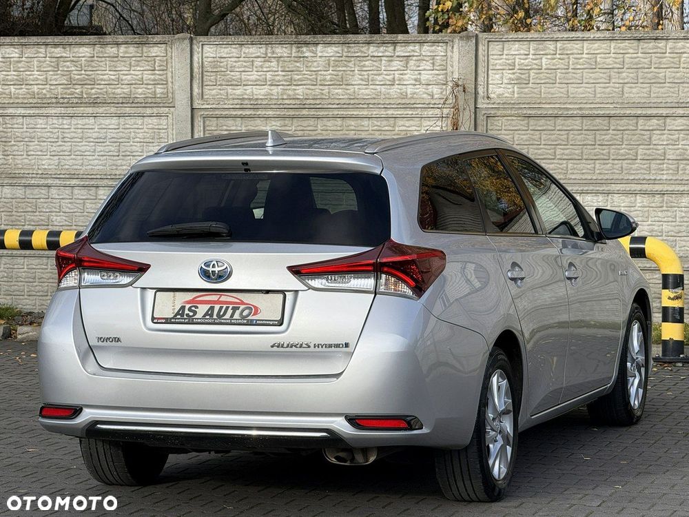 Toyota Auris - 3