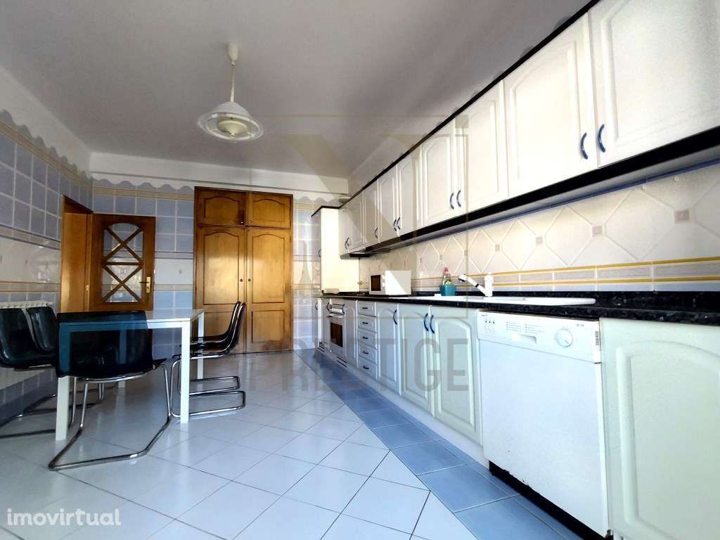 Moradia T5 na Figueira da Foz - Grande imagem: 2/31