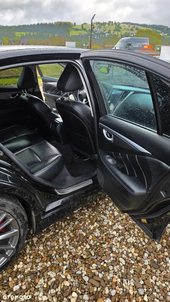 Infiniti Q50 - 30