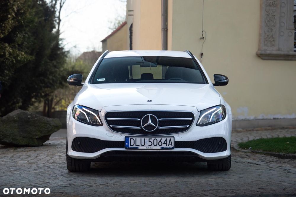 Mercedes-Benz Klasa E - 22