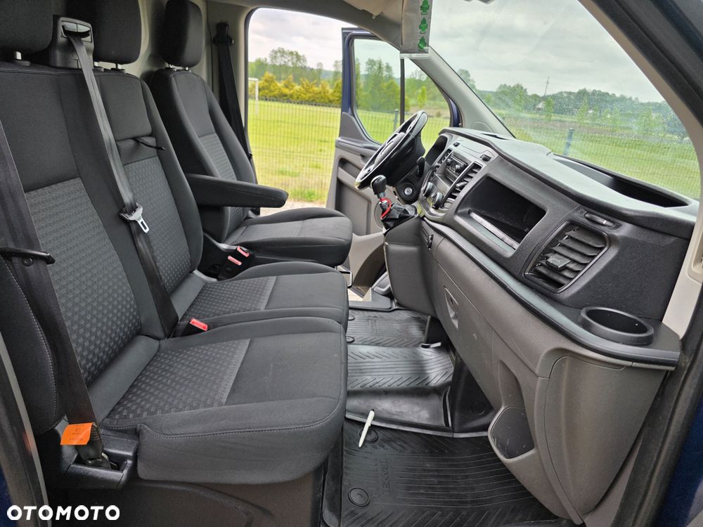 Ford Transit Custom - 16
