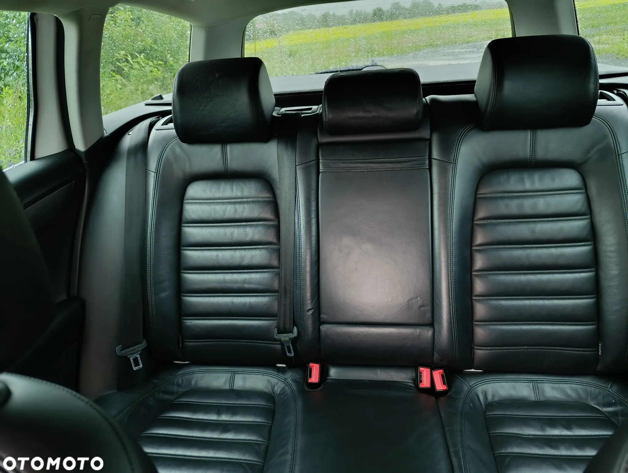 Volkswagen Passat 2.0 TDI 4Mot Highline DSG - 34