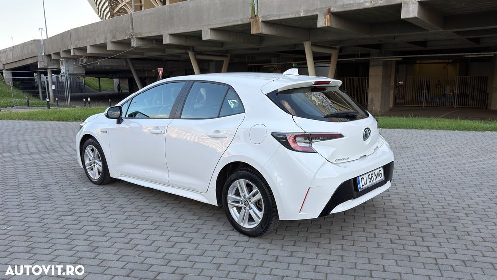 Toyota Corolla 1.8 Business Edition - 5