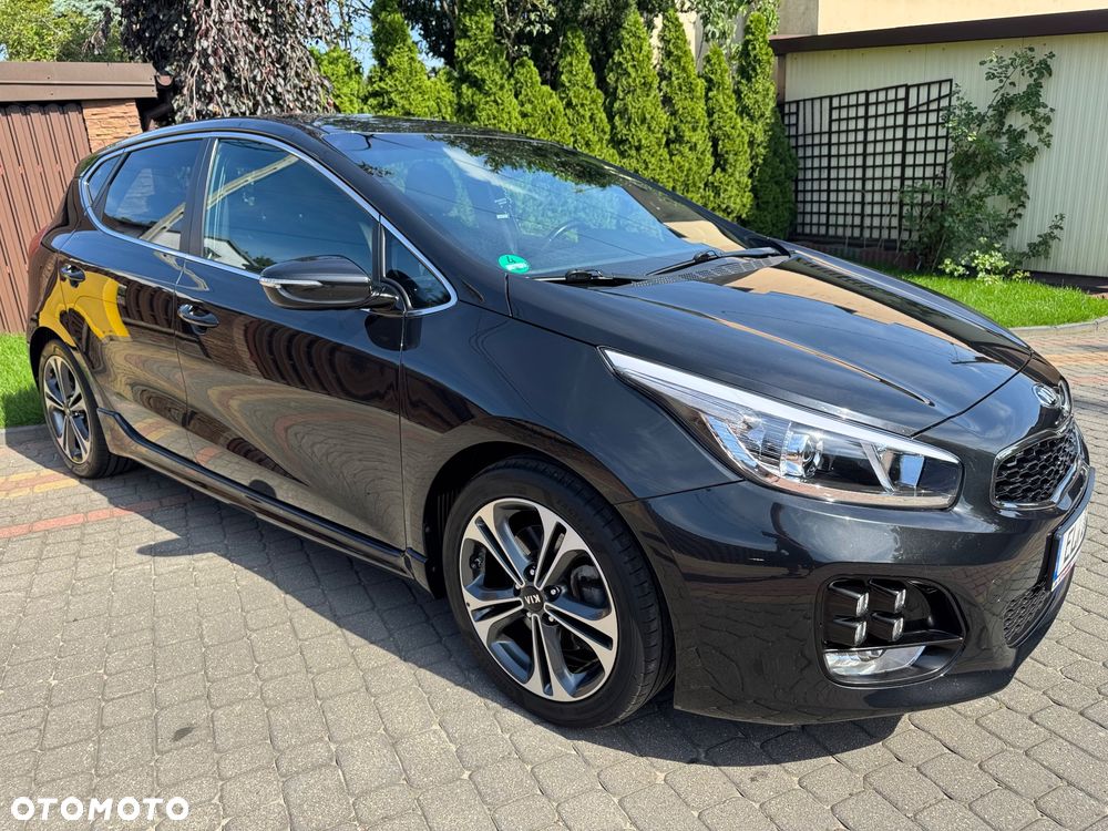 Kia Ceed 1.6 CRDi 136 ISG GT Line - 6